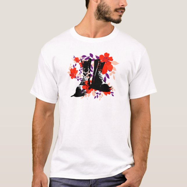 Punk Rocker Boots - Straßenstyle T-Shirt (Vorderseite)