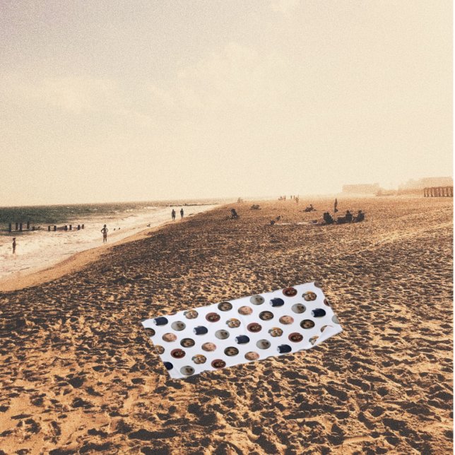 Punkte-Foto-Collage Strandtuch (Von Creator hochgeladen)