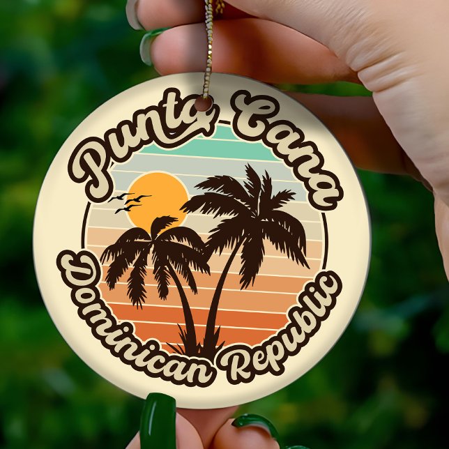 Punta Cana Dominican Palm Tree Retro Sunset 60er Keramik Ornament (Von Creator hochgeladen)