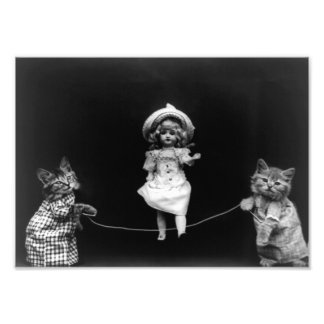 Puppe & Kittens Skipping Fotodruck