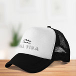 Pura Vida Costa Rica Trucker Hut Truckerkappe<br><div class="desc">Costa Rica Souvenirhut in einem grauen und schwarzen Pura Vida Wave Design Besuchen Sie unseren Laden zu sehen,  unsere vollständige Reihe von Costa Rica Produkten.</div>