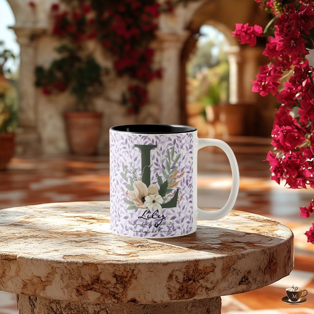 Pure Boho Chic Tasse mit Lily's Floral Monogram (Von Creator hochgeladen)