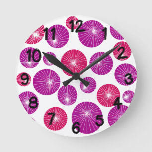 Purple and Pink Pinwheels Runde Wanduhr