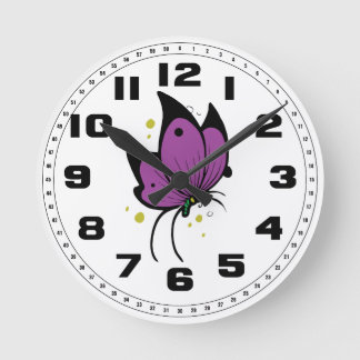 Purple Black Filled Freckled Butterfly Runde Wanduhr