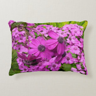 Purple Blumen aus San Francisco Dekokissen