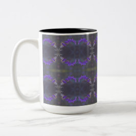 Purple Floral Garden Zweifarbige Tasse