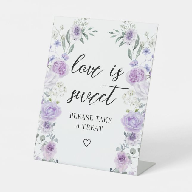 Purple Floral Love is Sweet Wedding Treat Sign Sockelschild (Vorderseite)