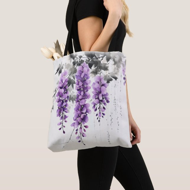 Purple Flowers Wisteria Tree (Von Nahem)