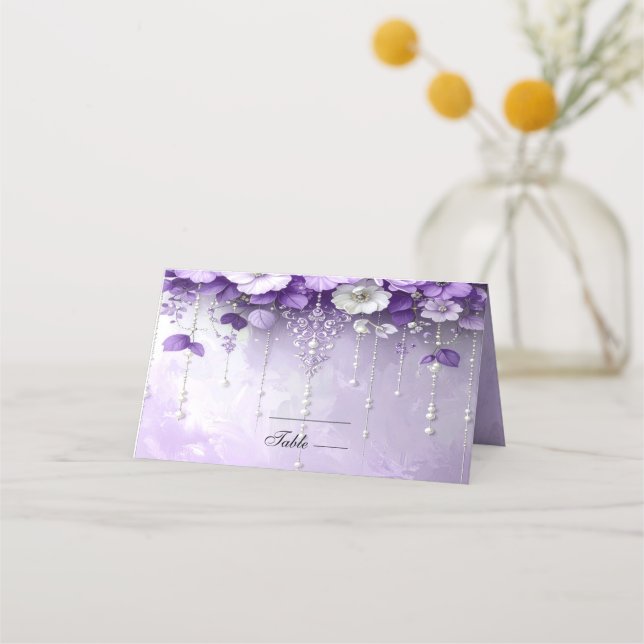 Purple Flowers with Dangling Pearls Place Card Platzkarte (Vorderseite)