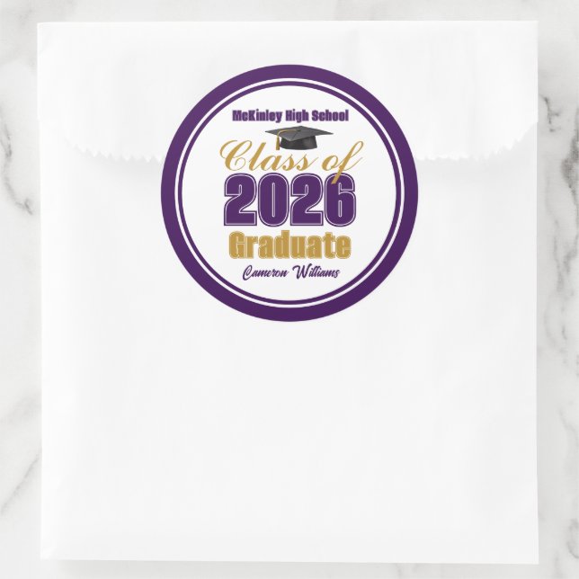 Purple Gold Class of 2026 Graduation Party Runder Aufkleber (Tasche)