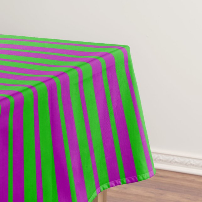Purple Green Stylish Stripes Pattern Design  Tischdecke (Von Creator hochgeladen)