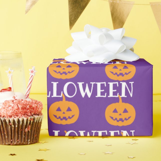Purple Halloween Pumpkins Spooky Geschenkpapier (Geburtstagsparty)