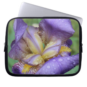 Purple Iris (Iris Germanica) Laptopschutzhülle