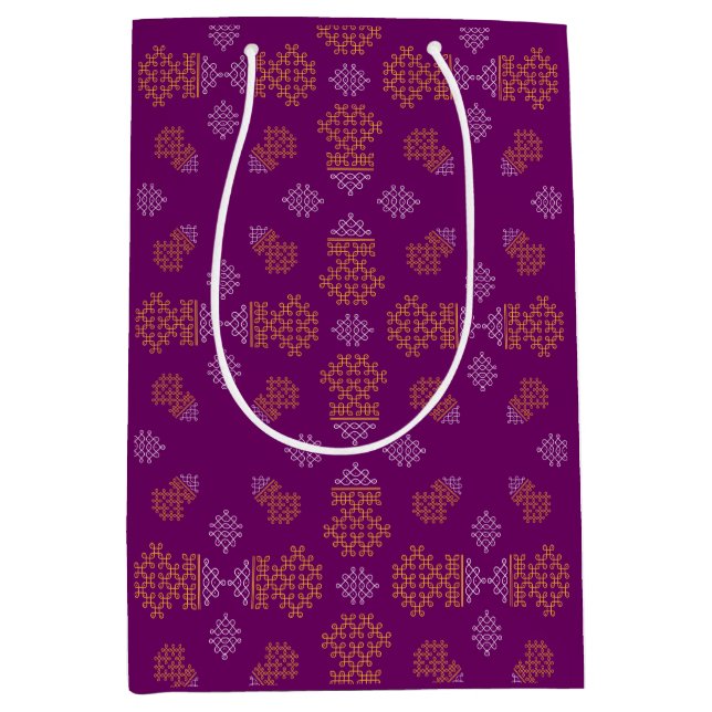 Purple Minimal Tamil Kolam Pongal Design Mittlere Geschenktüte (Vorderseite)