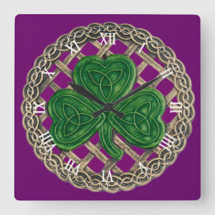 Purple Shamrock & Celtic Knots Roman Numeral Clock Quadratische Wanduhr