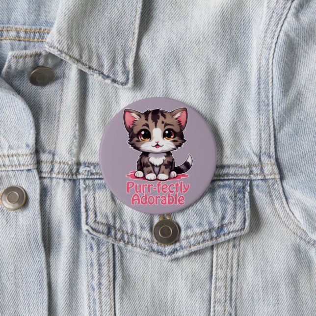 Purr-süßer Chibi Kawaii Kitten in Pink Button (Beispiel)