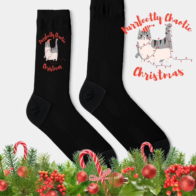 Purrfectly Chaotic Christmas Funny Holiday Cat  Socken (Von Creator hochgeladen)