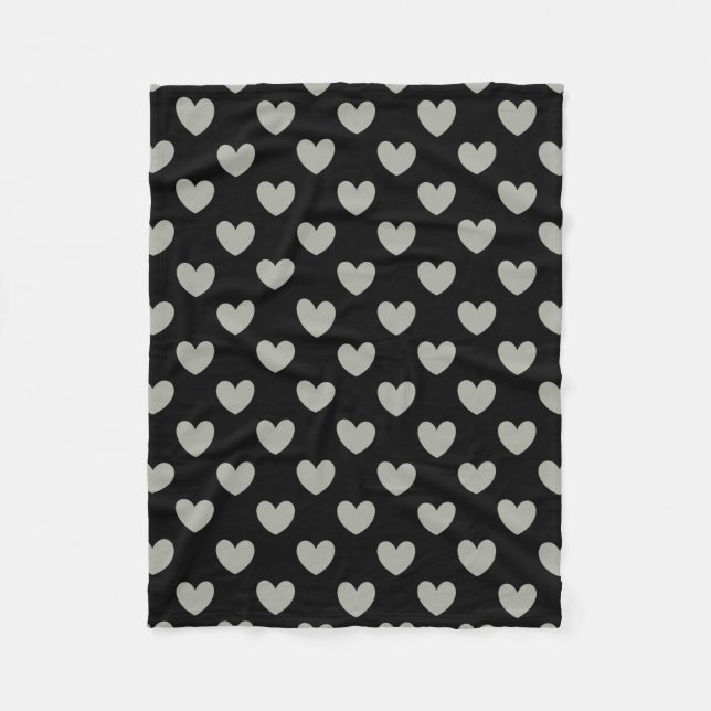 Pussywillow Gray Polka Herz auf schwarz Fleecedecke (Vorderseite)