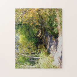 Puzzle der Waldtunnel-Fall-Baum-Ansicht