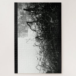 Puzzle mit schwarzem und weißem Kran