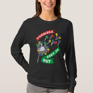 Puzzler sortieren es aus dem Puzzle T-Shirt