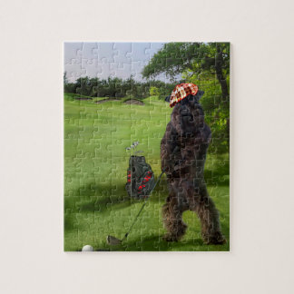 Puzzlespiel mit lustiger Golf spielender Puzzle