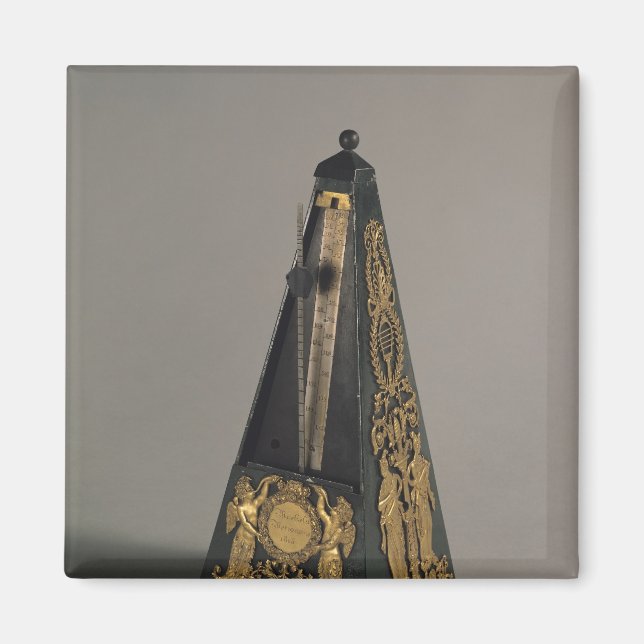 Pyramidal Metronom, 1815 Magnet (Vorne)