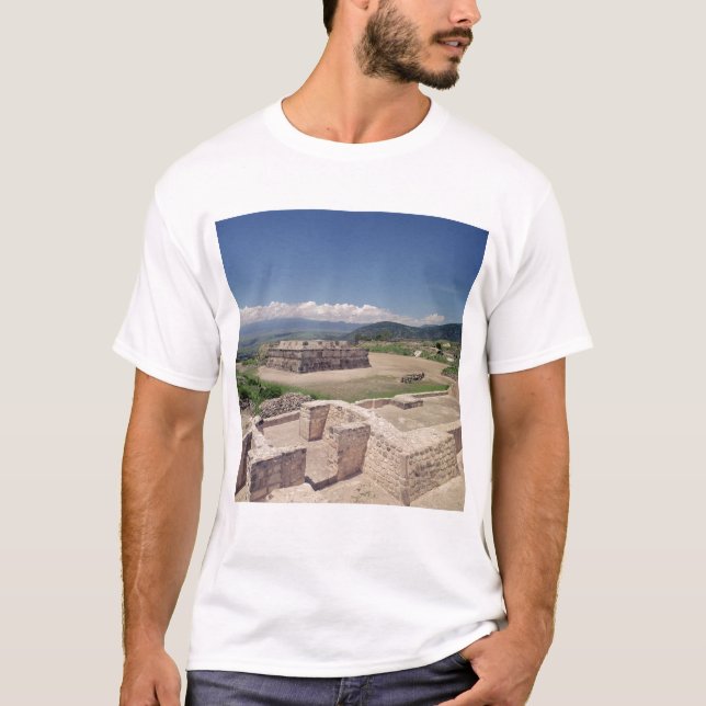 Pyramide der mit Federn versehenen Schlange T-Shirt (Vorderseite)