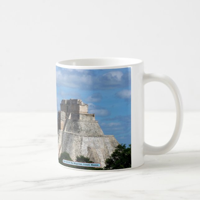 Pyramide des Magier, Uxmal, Mexiko Tasse (Rechts)