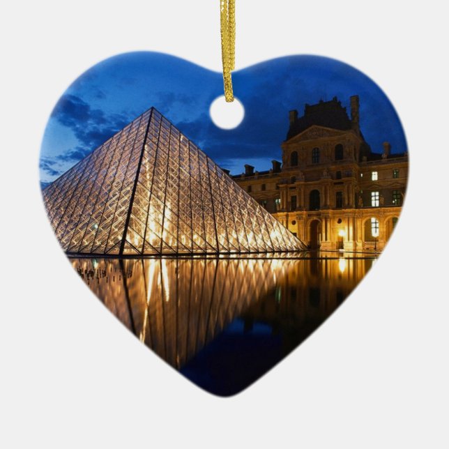 Pyramide im Louvre-Museum, Paris, Frankreich Keramikornament (Vorne)