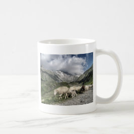 Pyrenäenlandschaft Tasse