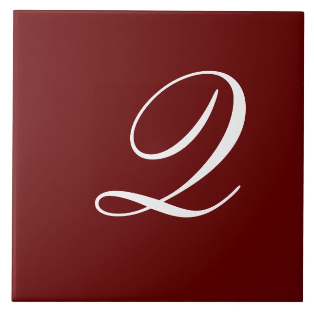 Q Monogram Initial White on Maroon Fliese (Vorderseite)