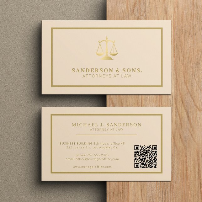 QR code attorney lawyer professional gold beige Visitenkarte (Von Creator hochgeladen)