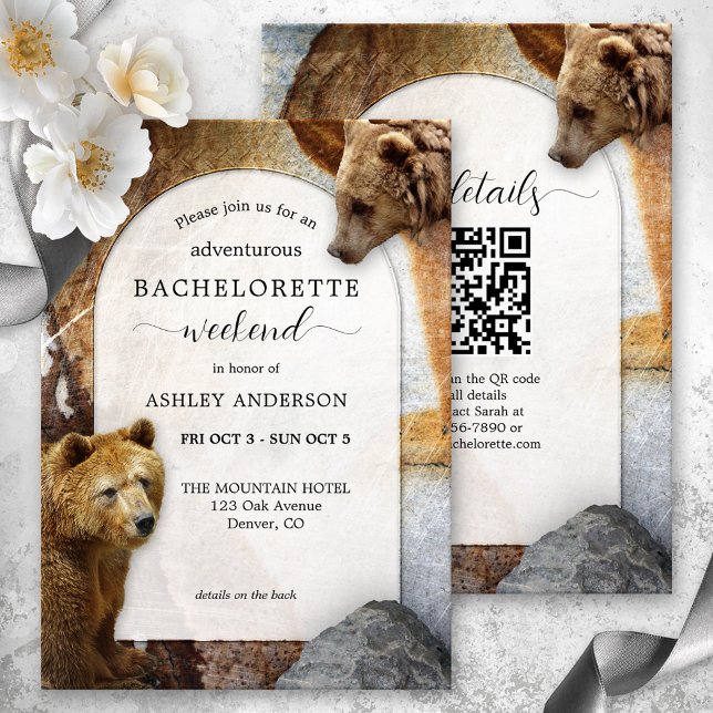 QR Code Bear Mountain Bachelorette Wochenende Einladung (Bachelorette weekend invitation featuring two bears on an industrial design background with granite )