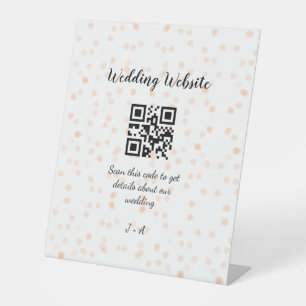 QR-Code der Hochzeitwebsite für Details orange Sockelschild