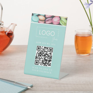 QR-Code des Kunden | Französischer Macaron Mint Sockelschild