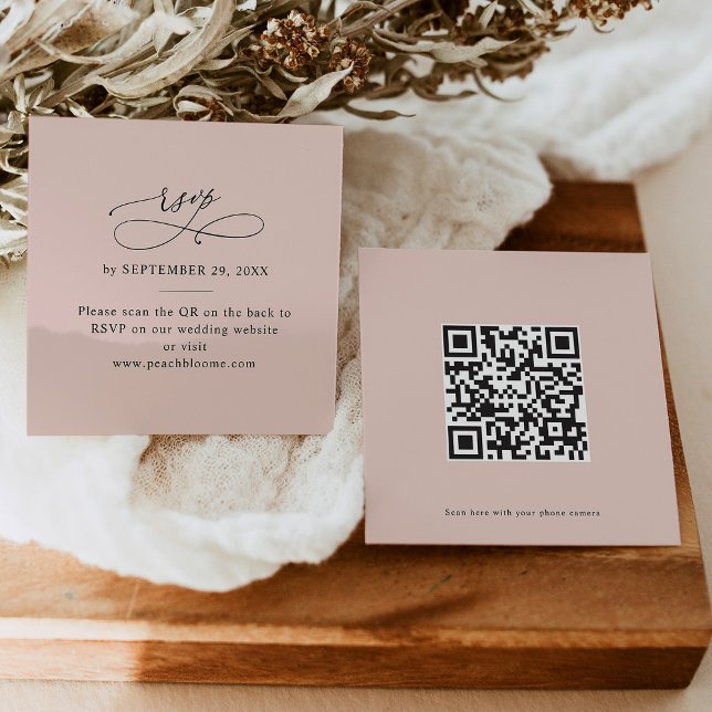 QR Code Dusty Rose Pink Wedding Online RSVP Cards Quadratische Visitenkarte (Von Creator hochgeladen)