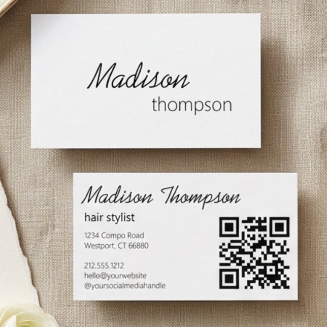 QR-Code Einfach minimale moderne Berufliche Visitenkarte (Von Creator hochgeladen)