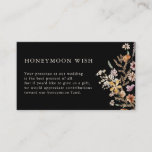 QR Code Floral Honeymoon Wish Enclosure Card Begleitkarte<br><div class="desc">Floral Honeymoon wünscht Einschließungskarte mit QR Code. Diese stilvolle und elegante Flitterwochen-Wunschzettel mit prächtigen handbemalten Aquarellbäumen-Wildblumen,  die als hübsches Bouquet für den Frühling,  den Sommer oder Hochzeiten im Herbst eingerichtet sind. Finden Sie passende Artikel in der Moody Black Boho Wildblume Wedding Collection.</div>