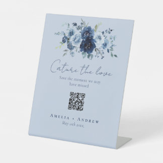 QR-Code-Foto-Sharing Dusty Blue Florale Hochzeit Sockelschild