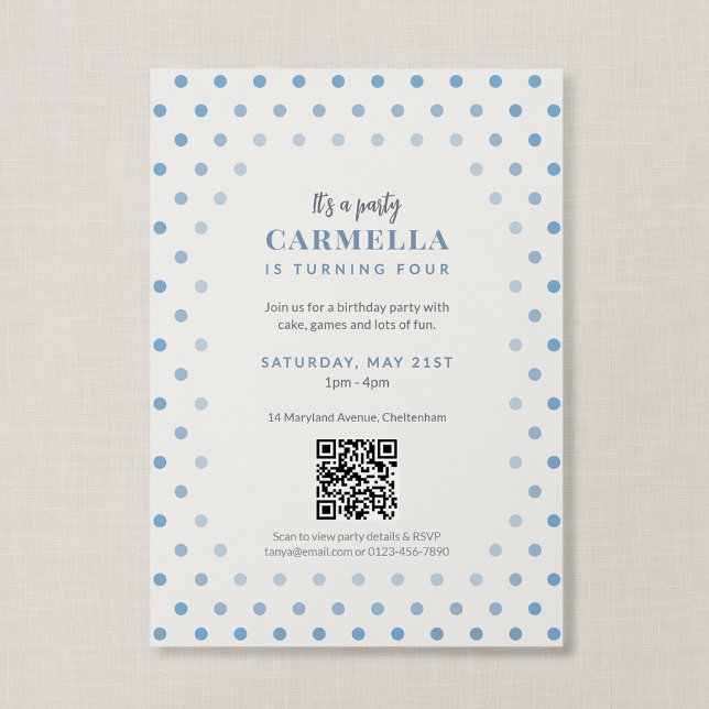 QR-Code French Blau Punkte Geburtstag Einladung (Blue Polka Dot - QR Code Birthday Invitation)