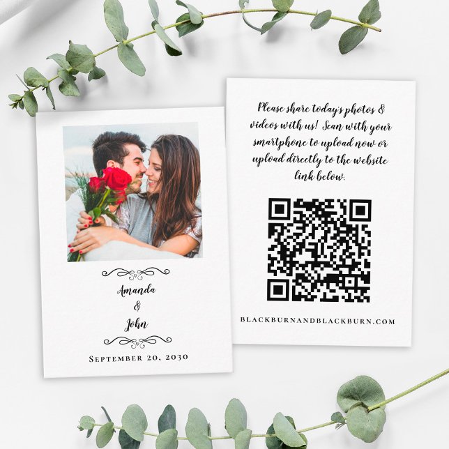 QR-Code für die Anforderung von Hochzeitstiteln fü Begleitkarte (Von Creator hochgeladen)