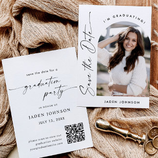 QR-Code für Elegant Minimalistisch Graduation Part Save The Date