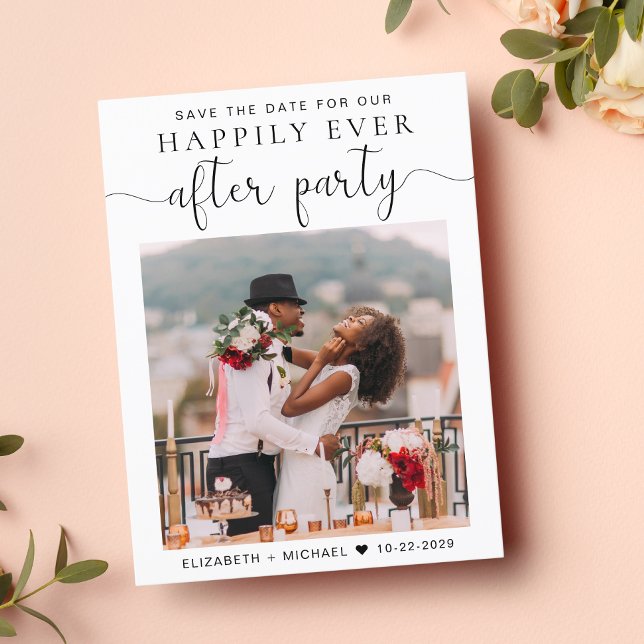 QR-Code für Hochzeitempfang Save the Date Ankündigungspostkarte (A stylish save the date announcement for a reception to celebrate your elopement or private wedding)