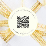 QR-Code für Hochzeitsseiten: uAwg Elfenbein Runder Aufkleber<br><div class="desc">Fügen Sie Ihre URL für Ihre Hochzeitswebsite hinzu. Für Informationen,  Details,  Online-uAwg. Elfenbeinfarbener Hintergrund,  schwarzer Text.</div>