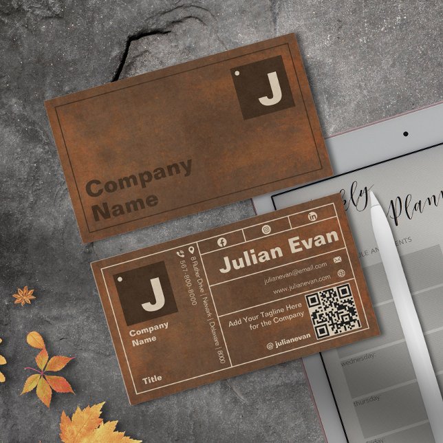 QR-Code für kaltes eisenfreies Typografie Visitenkarte (Rusted Iron Bold Typography Monogram QR Code Business Card)