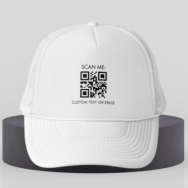 QR-Code für kundenspezifische Unternehmen und Text Truckerkappe (Von Creator hochgeladen)