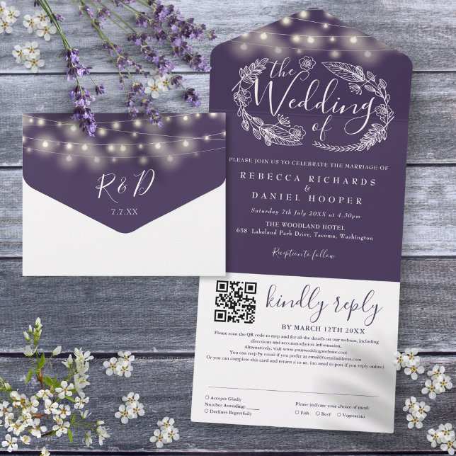 QR-Code für lila Zeichenfolgenleuchten All In One Einladung (Purple String Lights QR Code Wedding All In One Invitation)