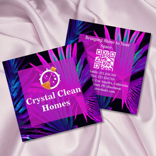 QR-Code für moderne Hausreinigung: Haushaltshilfe Quadratische Visitenkarte (Von Creator hochgeladen)