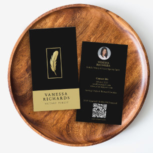 QR-Code für Notare für Black & Gold Feather Visitenkarte